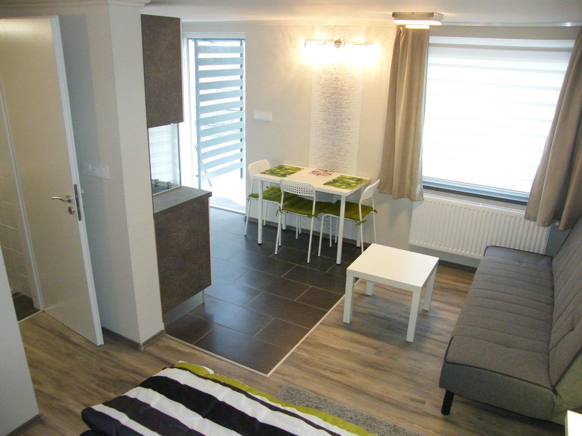 Gyarmati Apartman Siófok Exterior foto